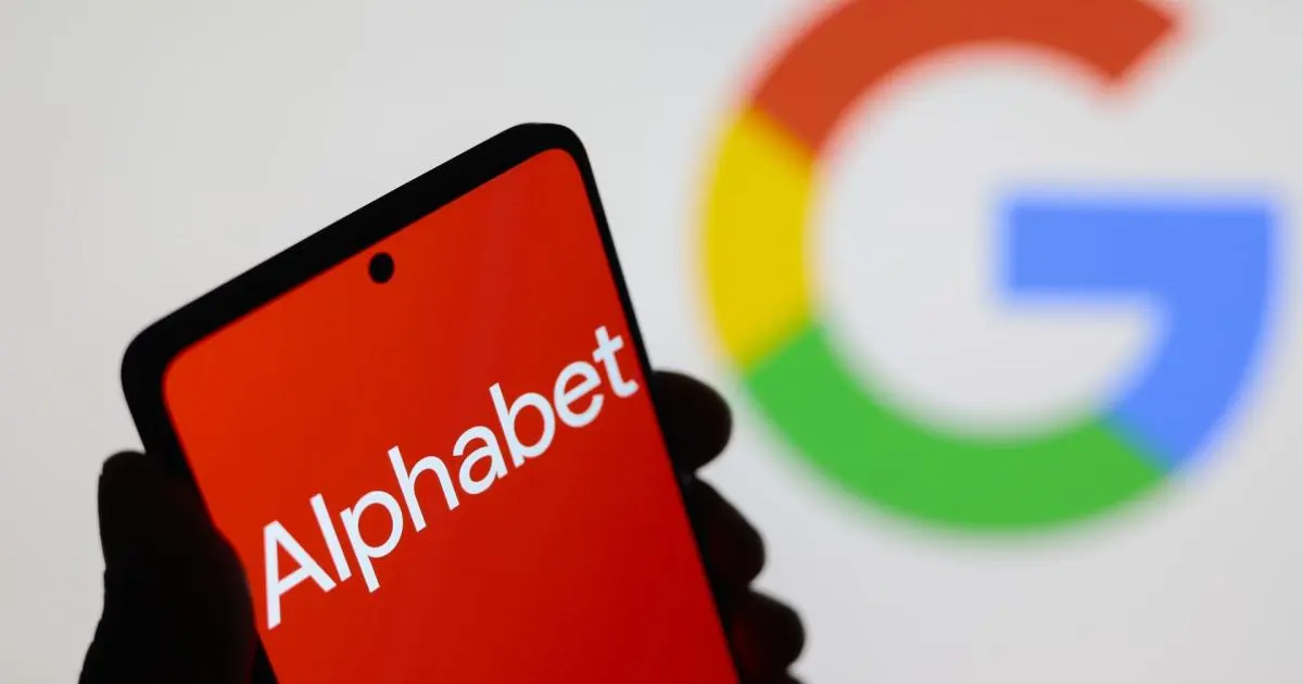 "ألفابت" تتجاوز "آبل" في القيمة السوقية للمرة الأولى منذ 2019