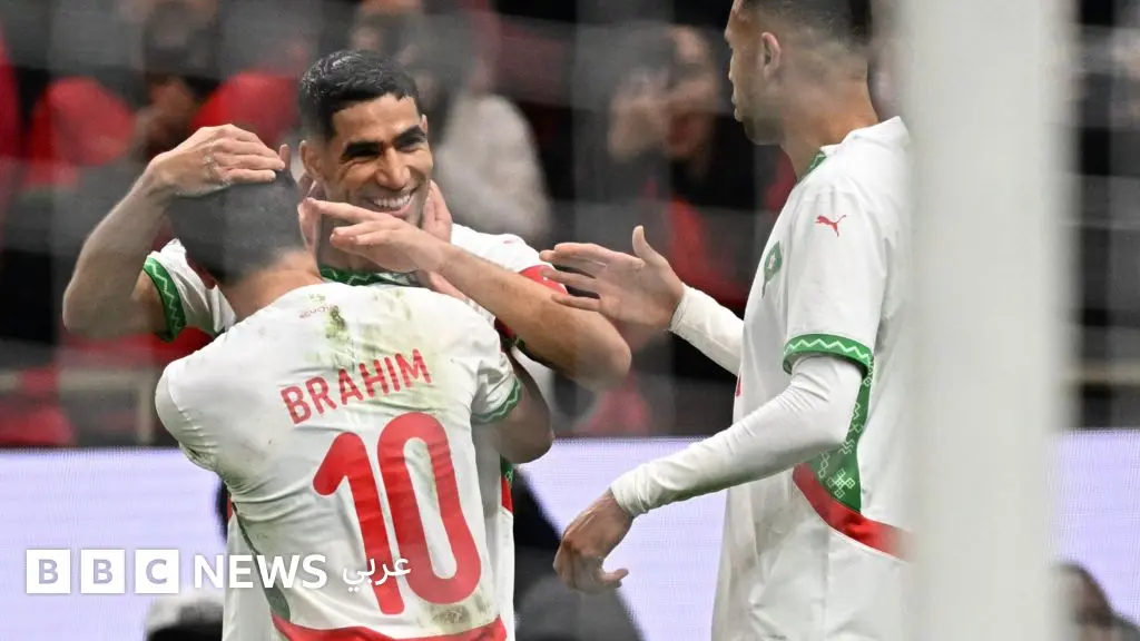 كأس أمم أفريقيا: المغرب تثأر من الكاميرون بعد نحو 4 عقود في كأس أفريقيا، وتلحق بالسنغال إلى نصف النهائي - BBC News عربي