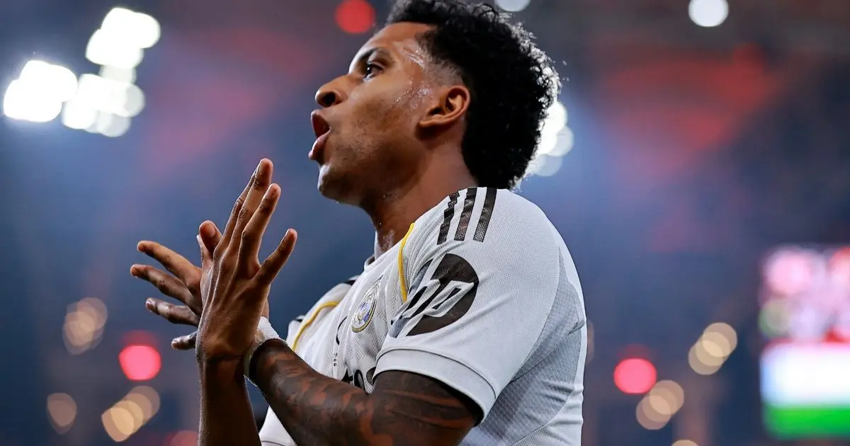 موعد كلاسيكو ريال مدريد وبرشلونة بنهائي السوبر والقنوات الناقلة