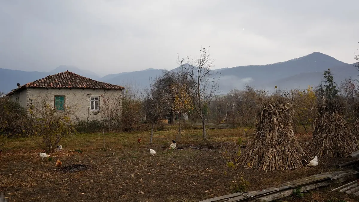 وجهة على حافة أوروبا تدهش الأمريكيين.. لِم تحذر إدارتهم من زيارتها؟