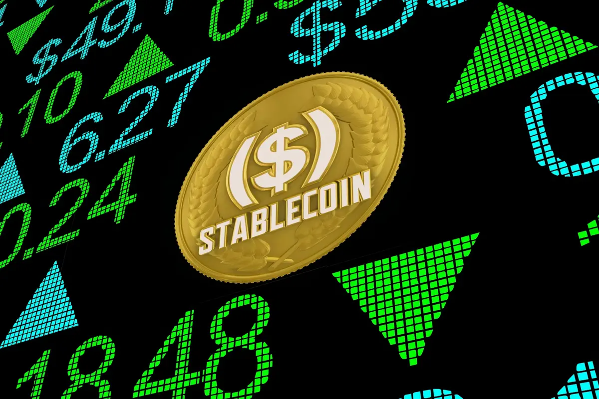 33 تريليون دولار.. العملات المستقرة توسع نفوذها خارج التشفير التقليدي