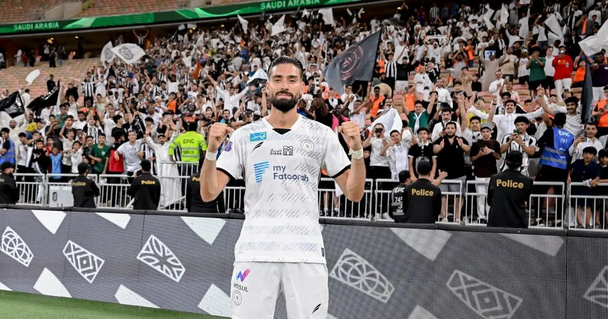 كاراسكو قد يرحل عن الشباب السعودي لتعويض "بديل محمد صلاح"