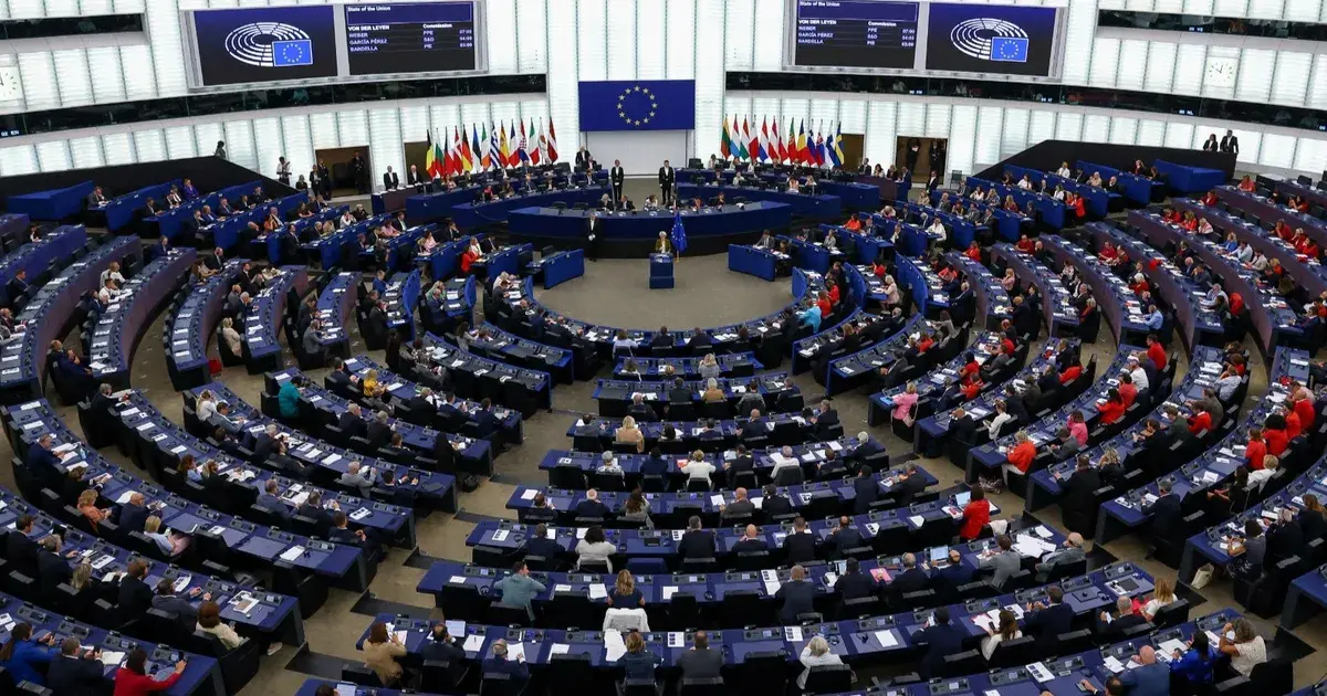 بعد تهديدات جرينلاند.. أوروبا تبحث تجميد اتفاق التجارة مع واشنطن