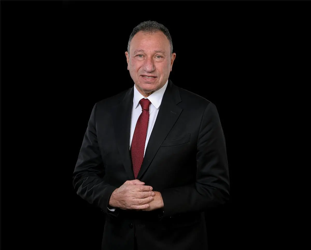 محمود الخطيب يخضع لفحوصات طبية جديدة في باريس