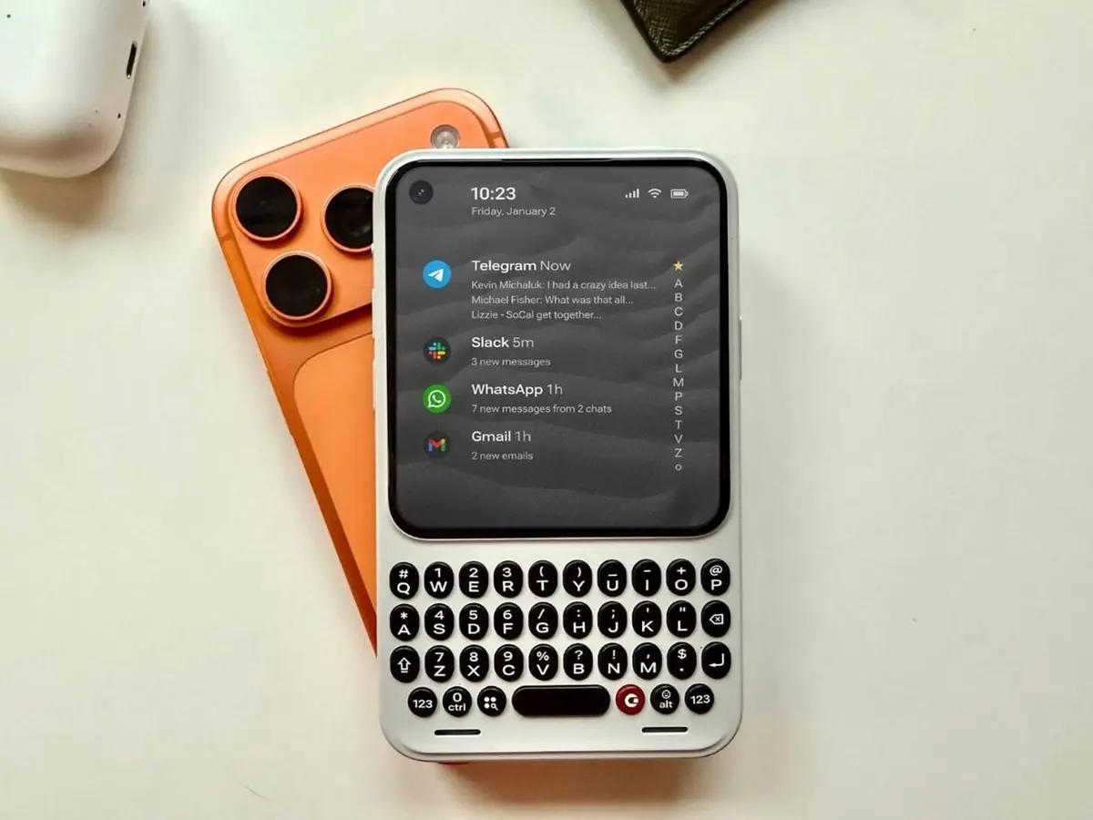 مؤسس Clicks يوضح الفئة المستهدفة من هاتف Communicator المزود بلوحة مفاتيح - عالم التقنية