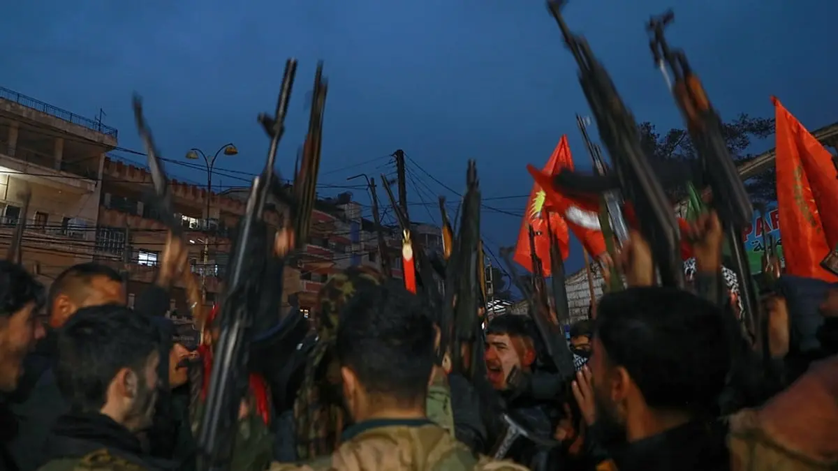 تفجير انتحاري في حيّ الشيخ مقصود: روايتان متناقضتان حول السيطرة والاشتباكات في حلب