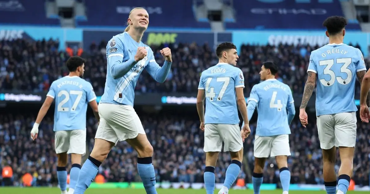 من هم اللاعبون الأكثر تتويجاً بجائزة لاعب الشهر في الدوري الإنجليزي؟