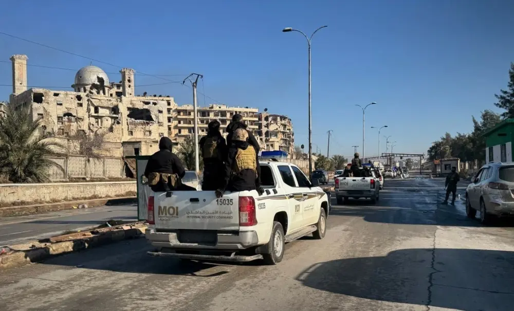 انتشار قوات الأمن الداخلي في حيّ الشيخ مقصود بحلب