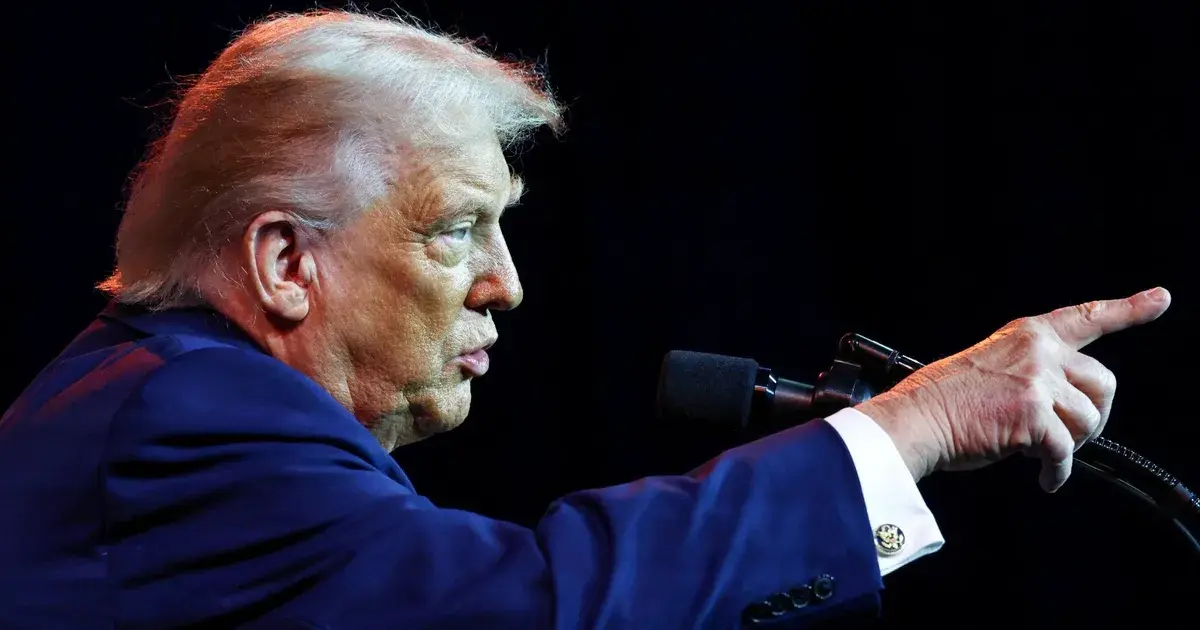 ترمب "الغاضب" يوبخ 5 جمهوريين دعموا قراراً يحد من صلاحياته في فنزويلا