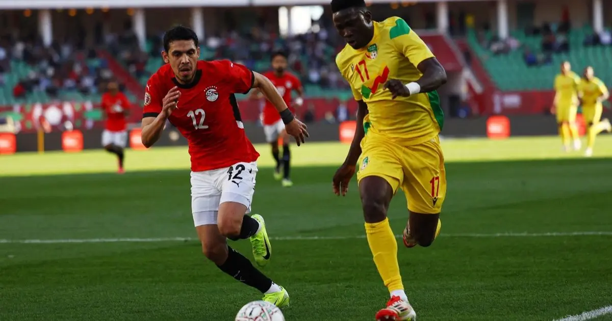 منتخب مصر يعلن سفر "حمدي" إلى ألمانيا لإجراء جراحة "الرباط الصليبي"