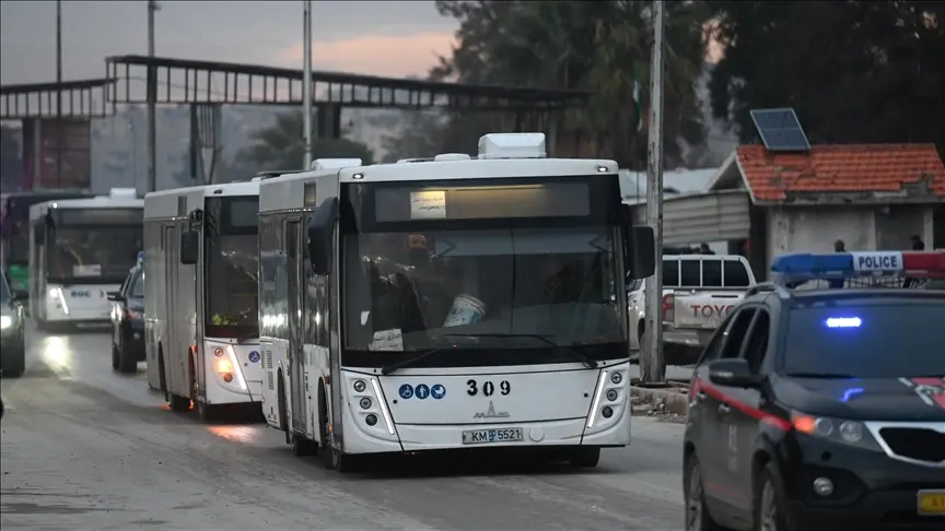 حلب.. آخر دفعة من عناصر (قسد) تغادر حي الشيخ مقصود