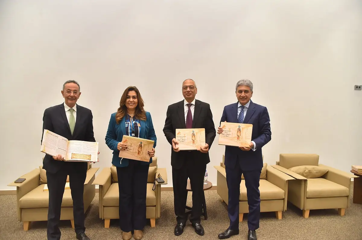 «الرقابة على الصادرات» تعلن المتحف المصري الكبير منشأة محايدة كربونياً - أموال الغد