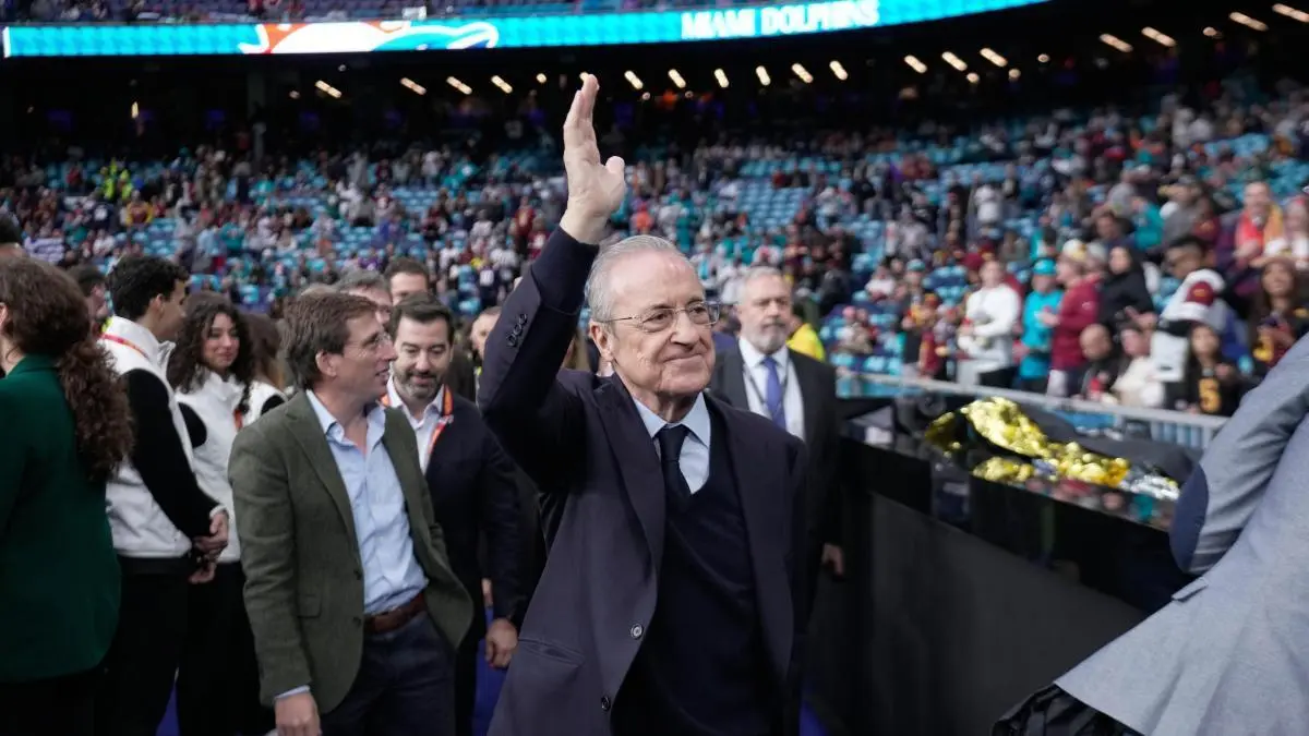 بيريز قبل مواجهة برشلونة: ريال مدريد بطل اللحظات الاستثنائية في تاريخ كرة القدم