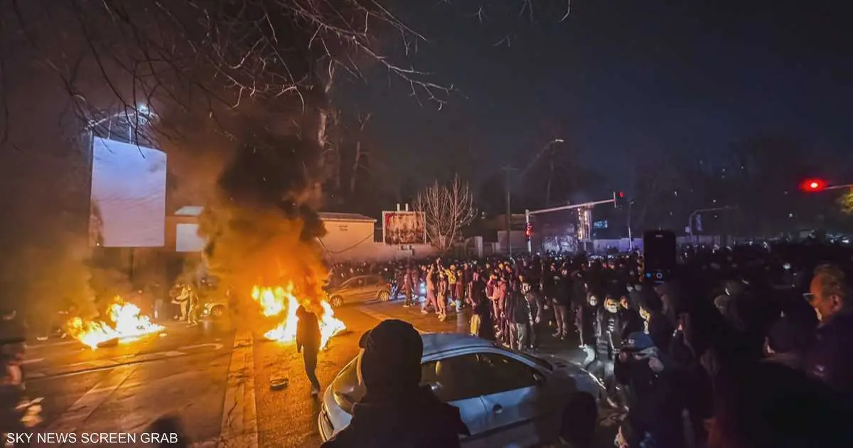 إيران بين ضغط الشارع وحسابات المواجهة الإقليمية