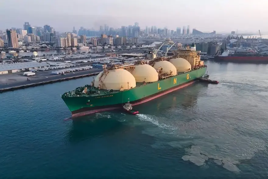شركة إماراتية تحول ناقلة غاز مسال إلى وحدة تخزين عائمة - الطاقة