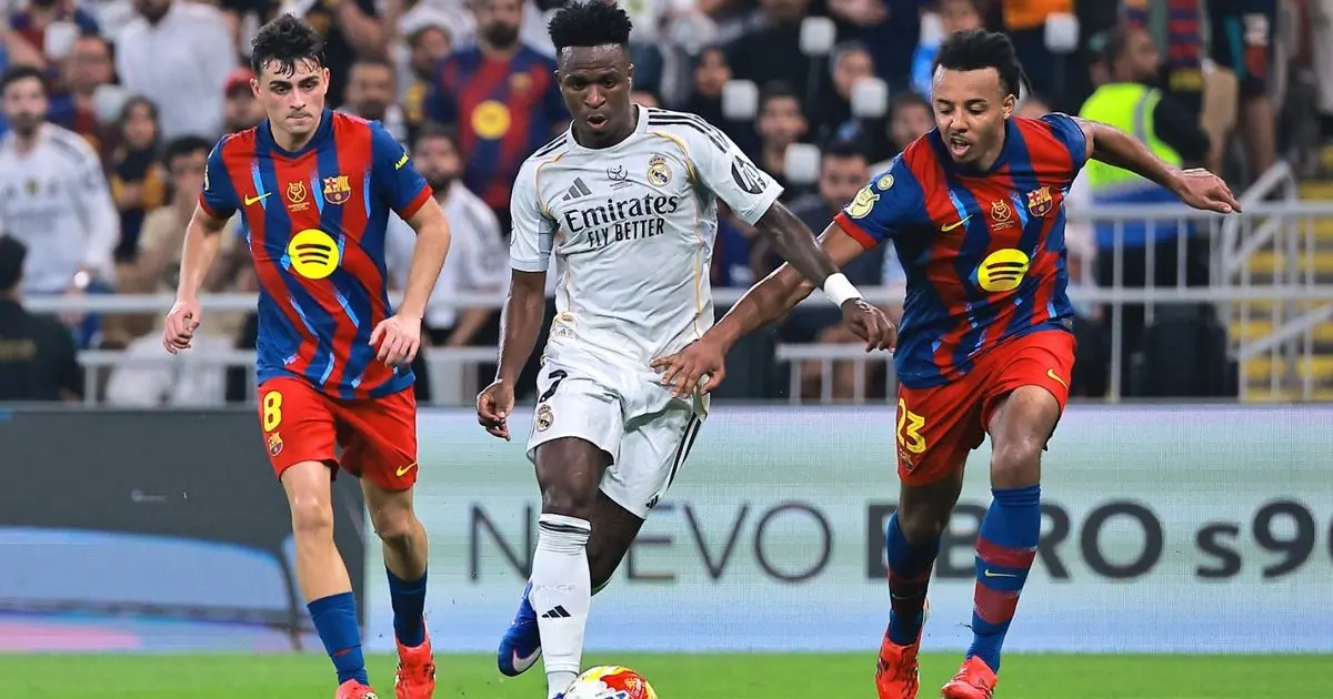شاهد.. فينيسيوس ينهي صياماً تهديفياً طويلاً بهدف جميل ضد برشلونة