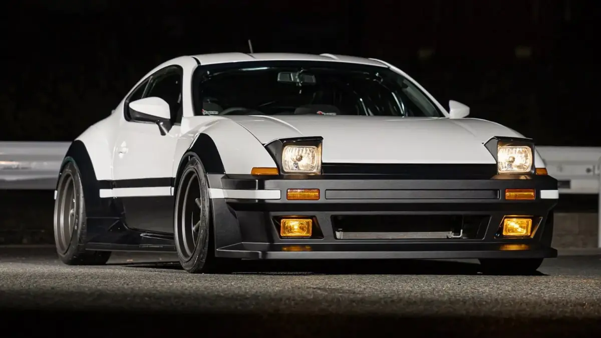 تويوتا 86 تحصل على تعديلات بديعة بمصابيح قابلة للفتح