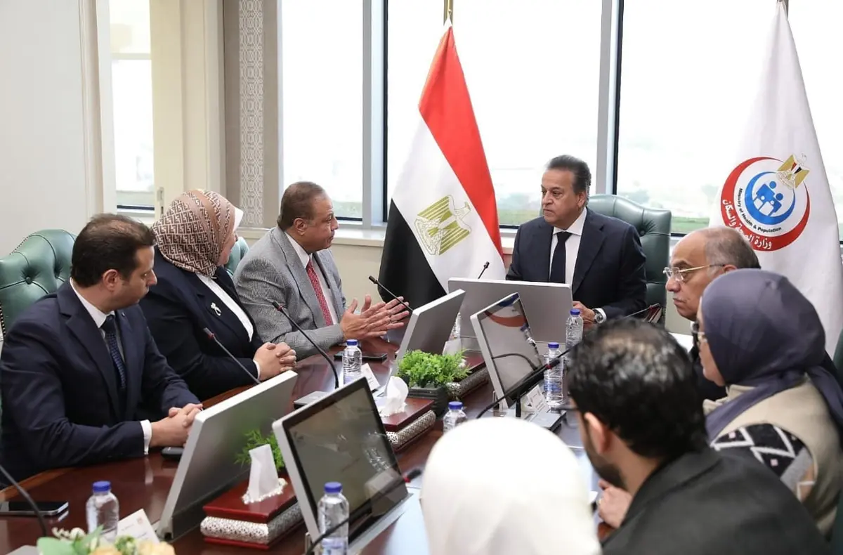 وزير الصحة يبحث مع الجهاز المصري للملكية الفكرية آليات التعاون لتعزيز الابتكار في الصناعات الطبية