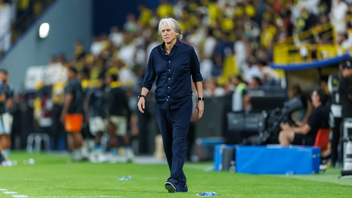 كيف يرى جيسوس الفارق بين لاعبي النصر والهلال؟