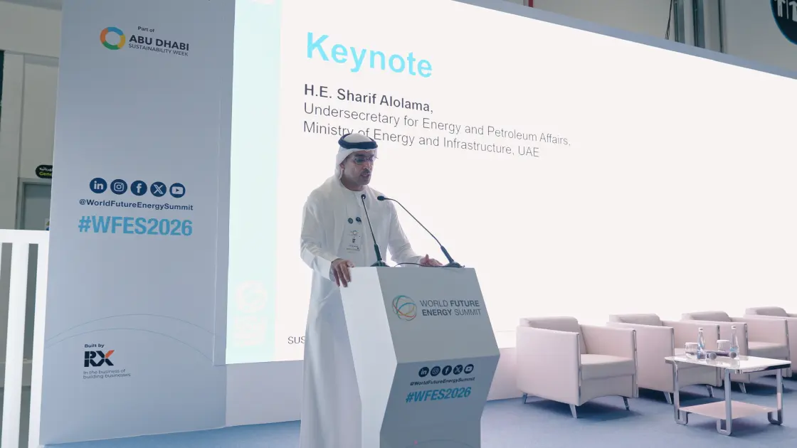 شريف العلماء يفتتح منتدى «المدن المستدامة والتنقل الذكي»