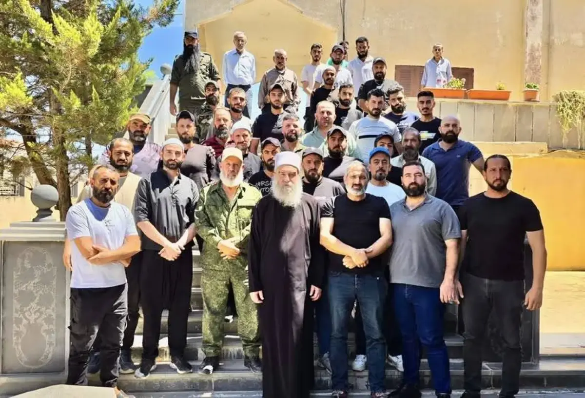 تحقيق يكشف عملية نهب منظمة للحديد والمحتويات في بيوت مهجري السويداء