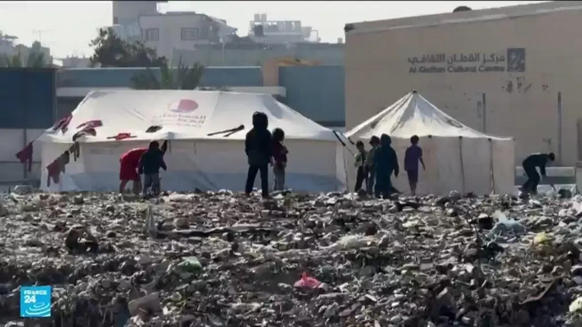قطاع غزة: النفايات المكدسة تتحول إلى بؤر ملوثة وتهدد بانتشار الأوبئة والأمراض