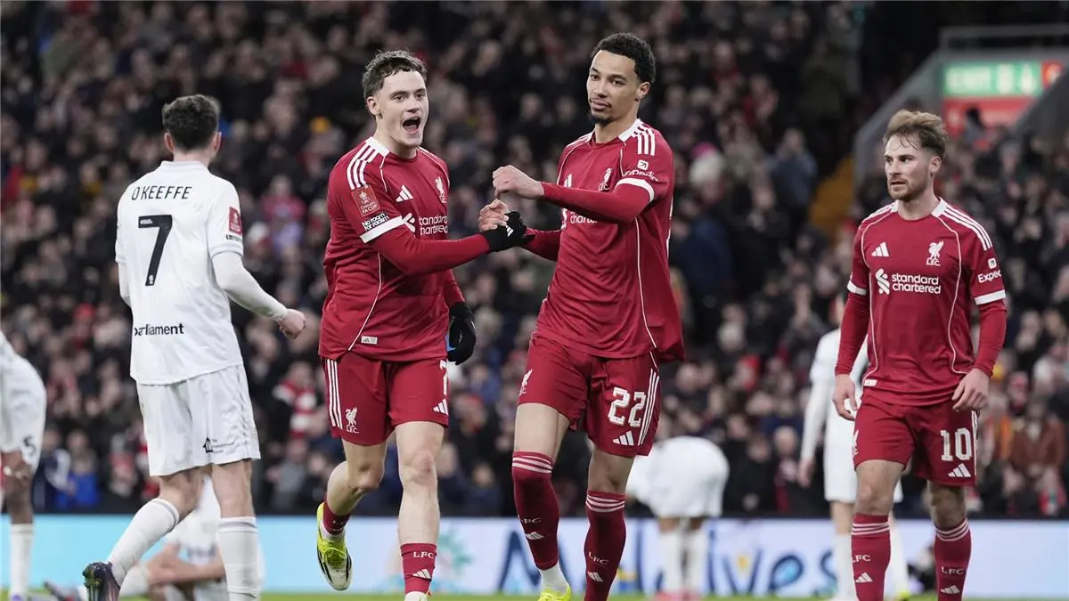 لاعب ليفربول يقدم تنازلًا من أجل الرحيل في يناير