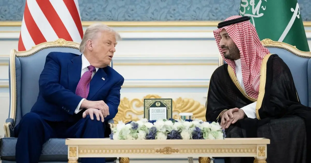 صحيفة: دول خليجية تحث واشنطن على تجنب ضرب إيران