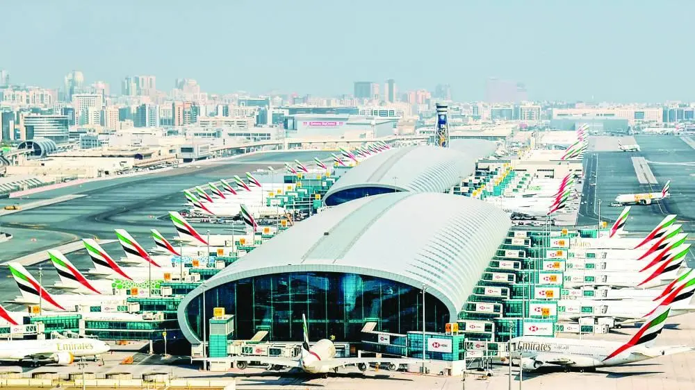 مطار دبي يتصدر العالم في الرحلات الدولية خلال 2025