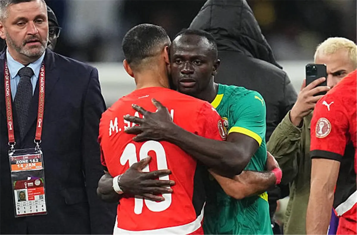 ماني يوجه رسالة إلى محمد صلاح بعد هزيمة منتخب مصر أمام السنغال
