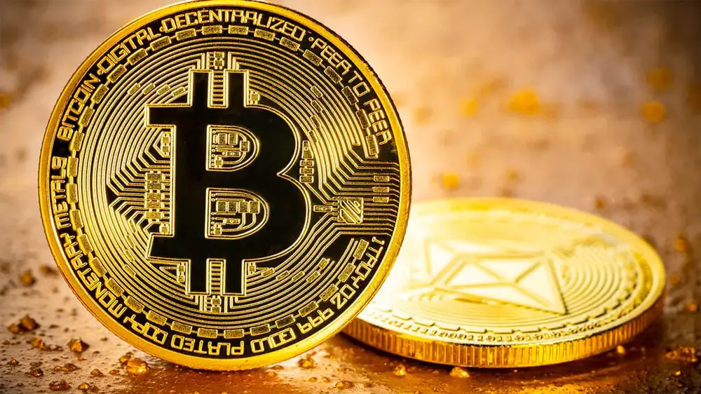 هاشتاق عربي - بيتكوين تسجل أعلى مستوى في شهرين بدعم من الاقتصاد الكلي