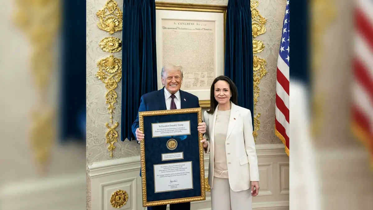 ترامب يقبل جائزة نوبل للسلام التي حصلت عليها ماتشادو