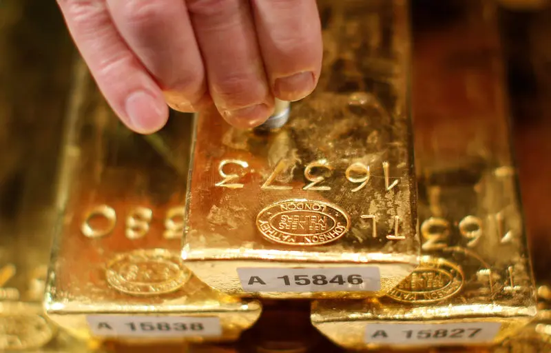 أسعار الذهب تواصل تراجعها مع انحسار التوترات الجيوسياسية في إيران - أموال الغد