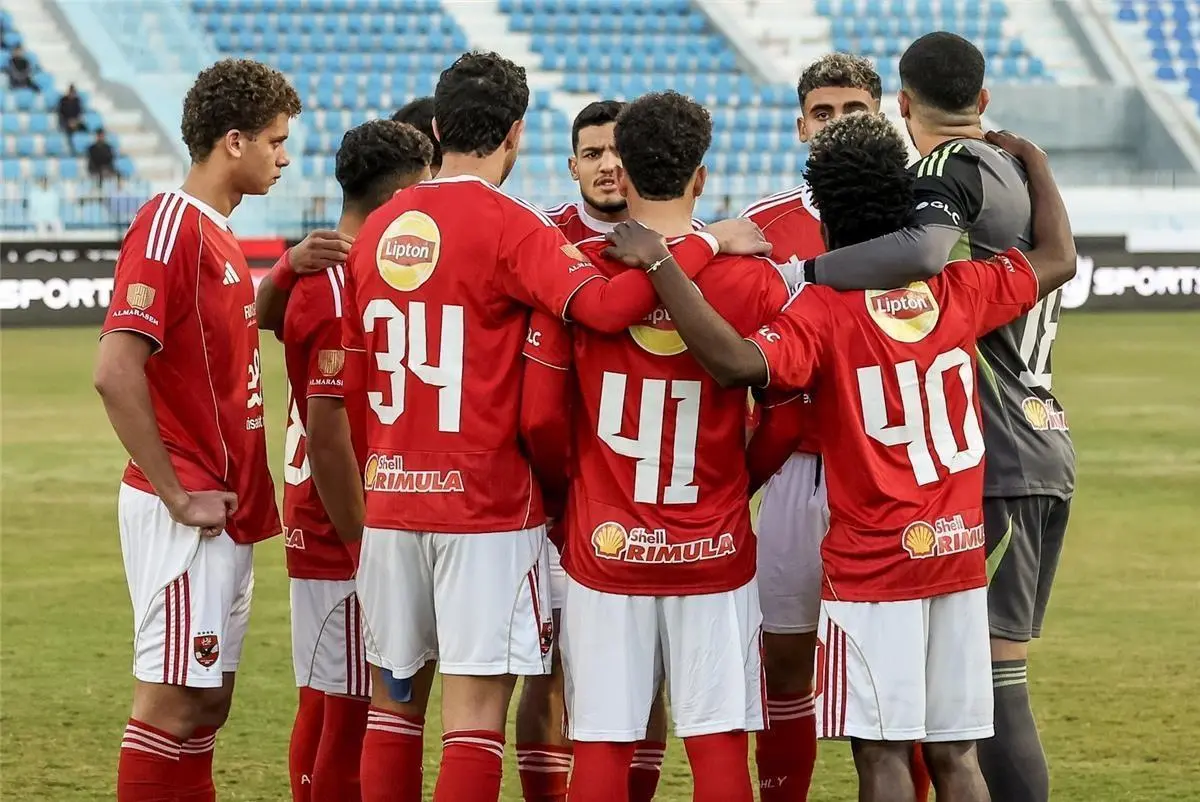 موقف سيحا وجراديشار من الرحيل عن الأهلي في يناير