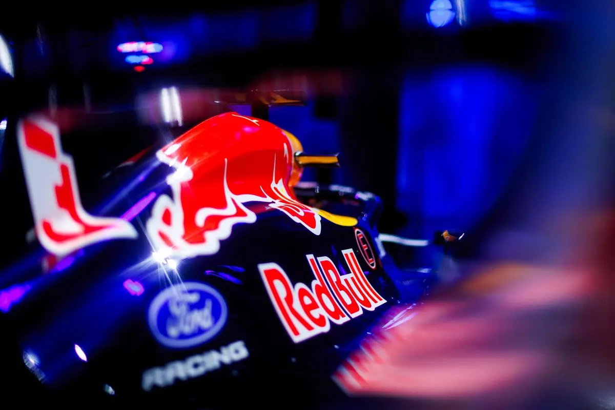 Red Bull would pick “gloves-off” F1 engine fight over handicap system