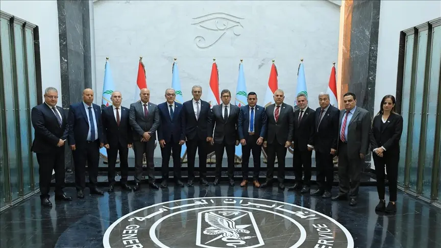 مصر تبحث مع لجنة إدارة غزة تسلم مهامها بالقطاع