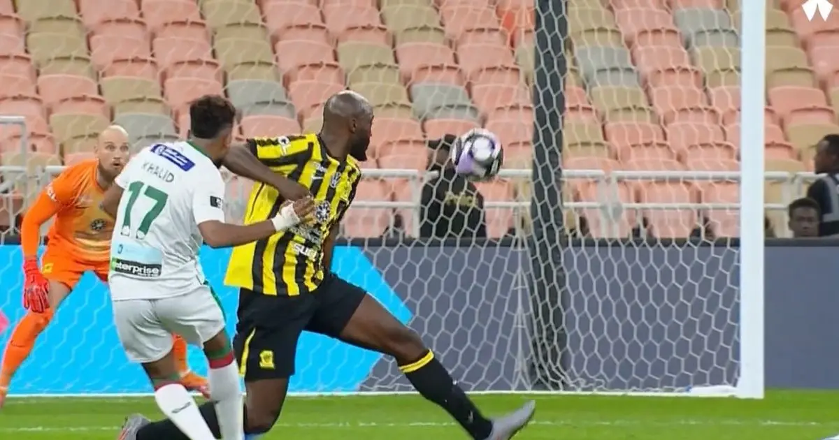 ملخص وهدف مباراة الاتحاد والاتفاق (0-1) بدوري روشن السعودي