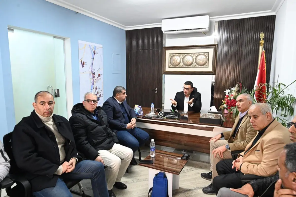 وزير الإسكان يتابع موقف تنفيذ مشروعات تطوير منطقة مثلث ماسبيرو وسور مجرى العيون - أموال الغد