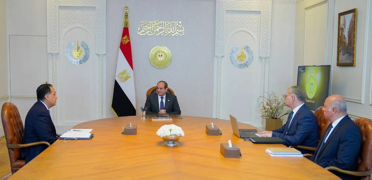 الرئيس السيسي يوجه بالالتزام بسداد مستحقات شركات البترول والغاز