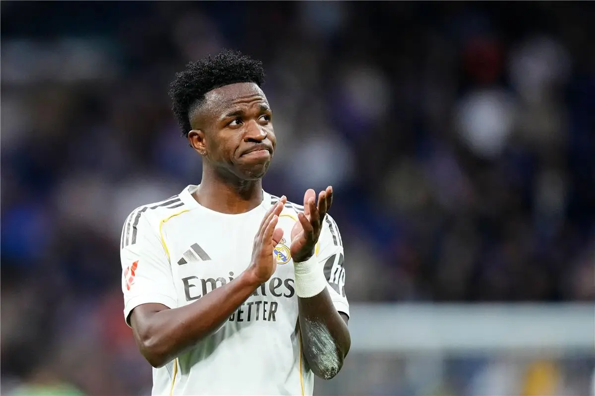 فينيسيوس جونيور يوجه تهديدًا بعد صافرات استهجان جمهور ريال مدريد