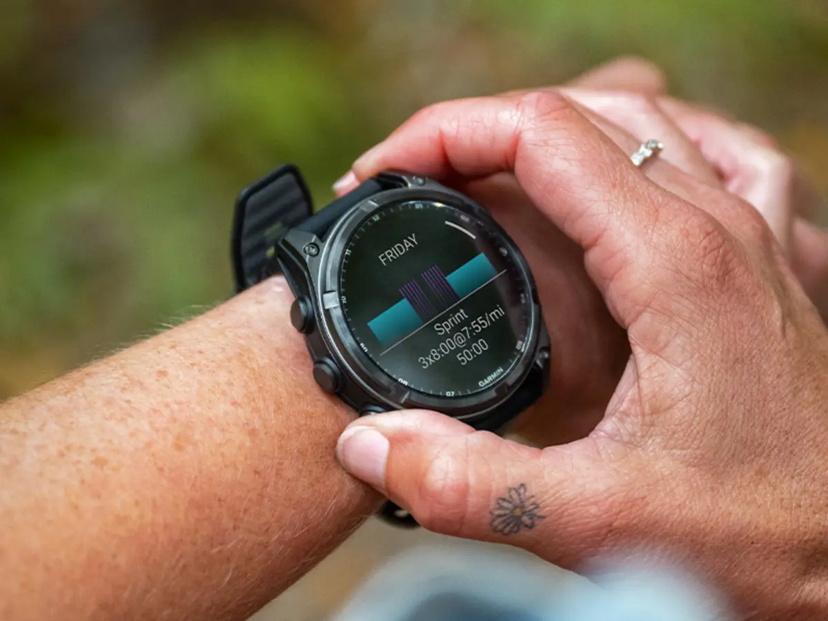 Garmin تطلق تحديثًا جديدًا لتحسين تجربة الملاحة في الساعات الذكية الفاخرة