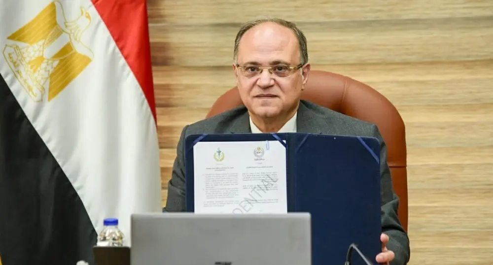 رئيس هيئة الدواء يوضح حقيقة الرسوم على التركيبات الدوائية