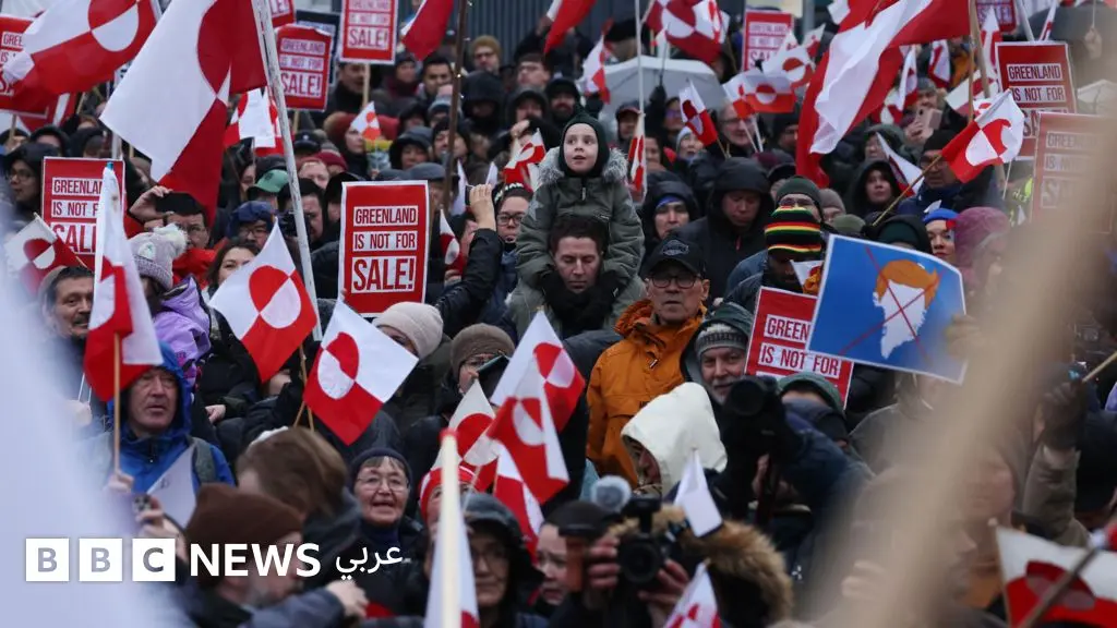 رسوم جمركية جديدة لترامب على دول أوروبية بينها بريطانيا وفرنسا بسبب غرينلاند، واحتجاجات في الجزيرة القطبية - BBC News عربي