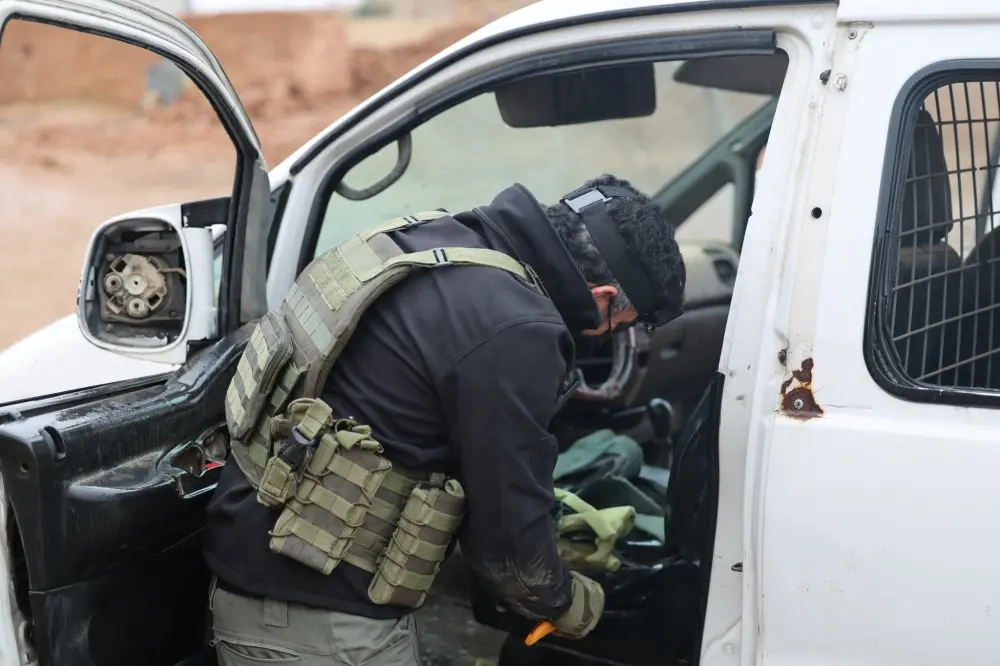 وزارة الداخلية تفكك عربة مفخخة في دير حافر شرق حلب