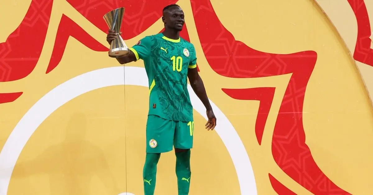 ماذا قال "لوروا" لساديو ماني خلال أزمة الانسحاب من نهائي كأس إفريقيا؟