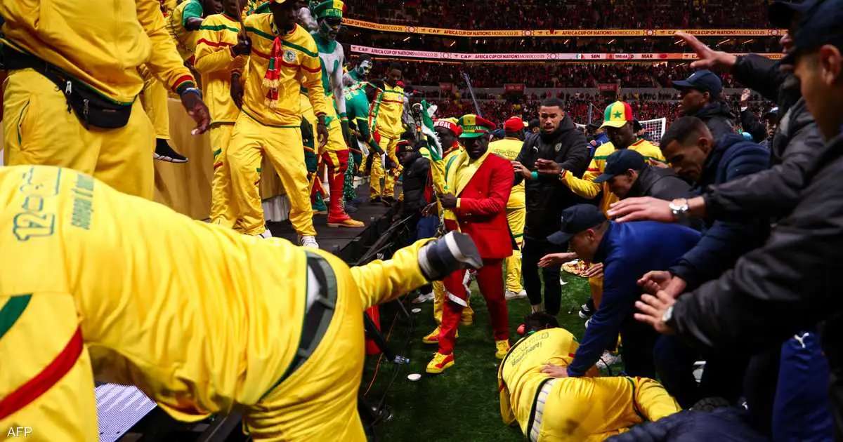 "عقوبات منتظرة" من الكاف بعد فوضى نهائي أمم إفريقيا