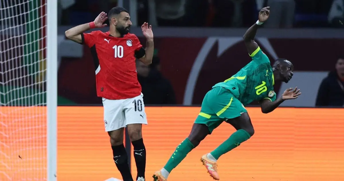 تشكيلة إفريقيا المثالية.. محمد صلاح وثنائي عربي واستبعاد دياز وماني