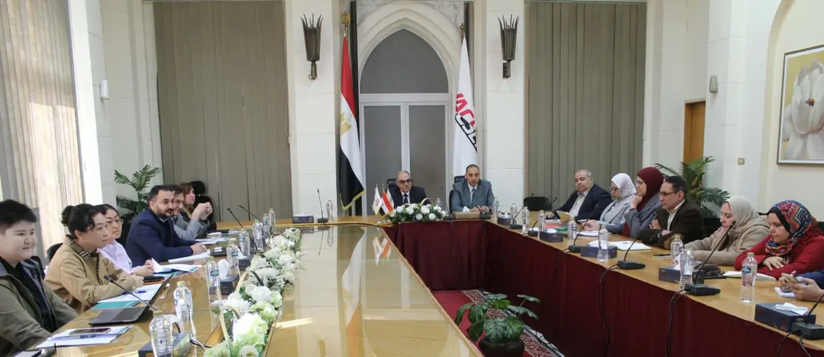 «فاكسيرا» تبحث مع شركتي «جينفاكس إيجيبت ومانهاي الصينية» إنتاج لقاح مكورات الالتهاب الرئوي بمصنع فاكسيرا