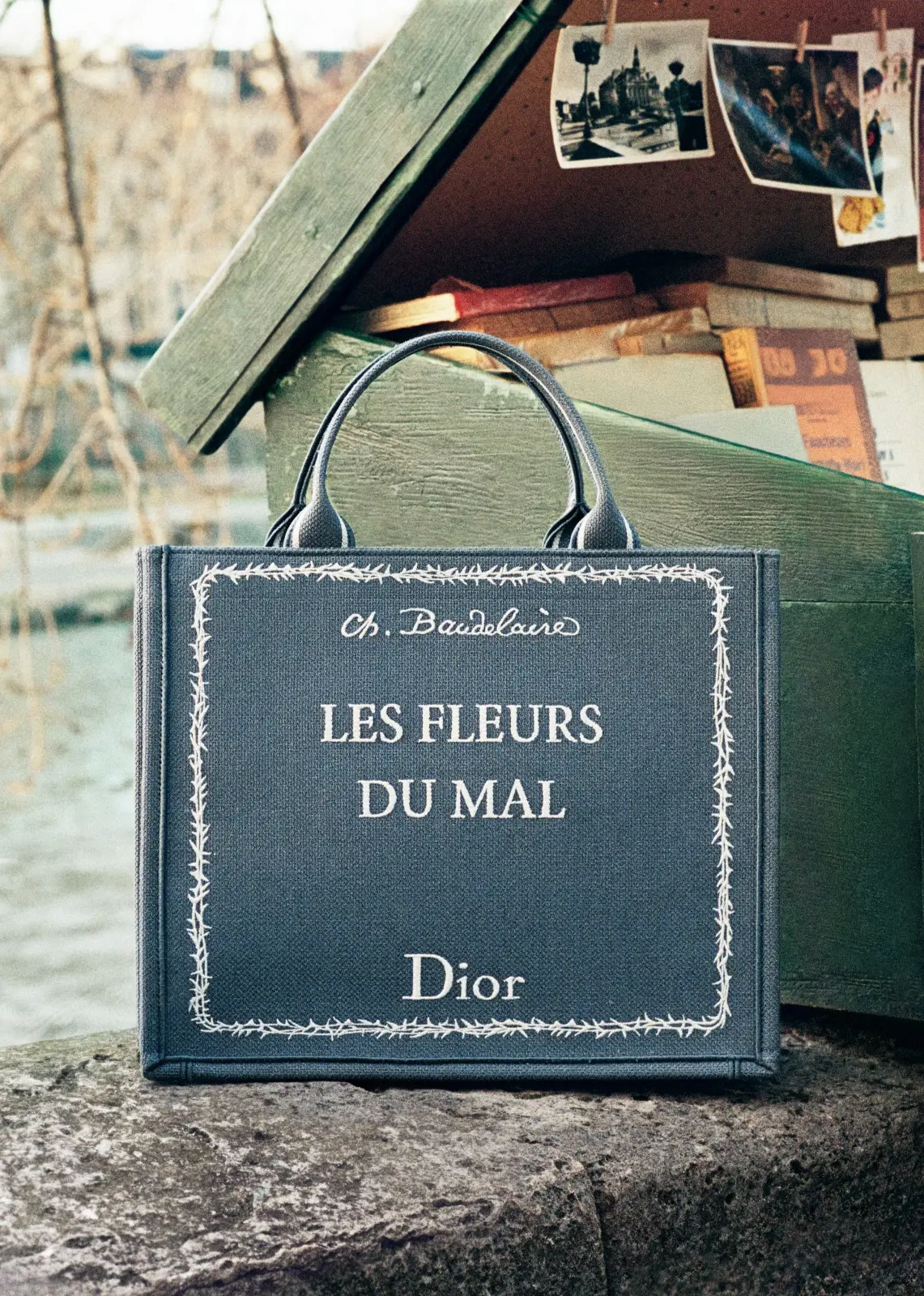 Dior تعيد إبتكار حقيبة Dior Book Tote إحتفاءً بسحر الأدب والحكايات