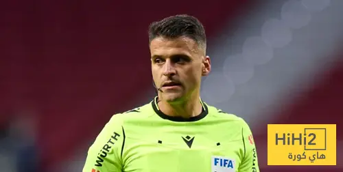 خيل مانزانو .. لاهوز جديد في غرفة ملابس برشلونة !